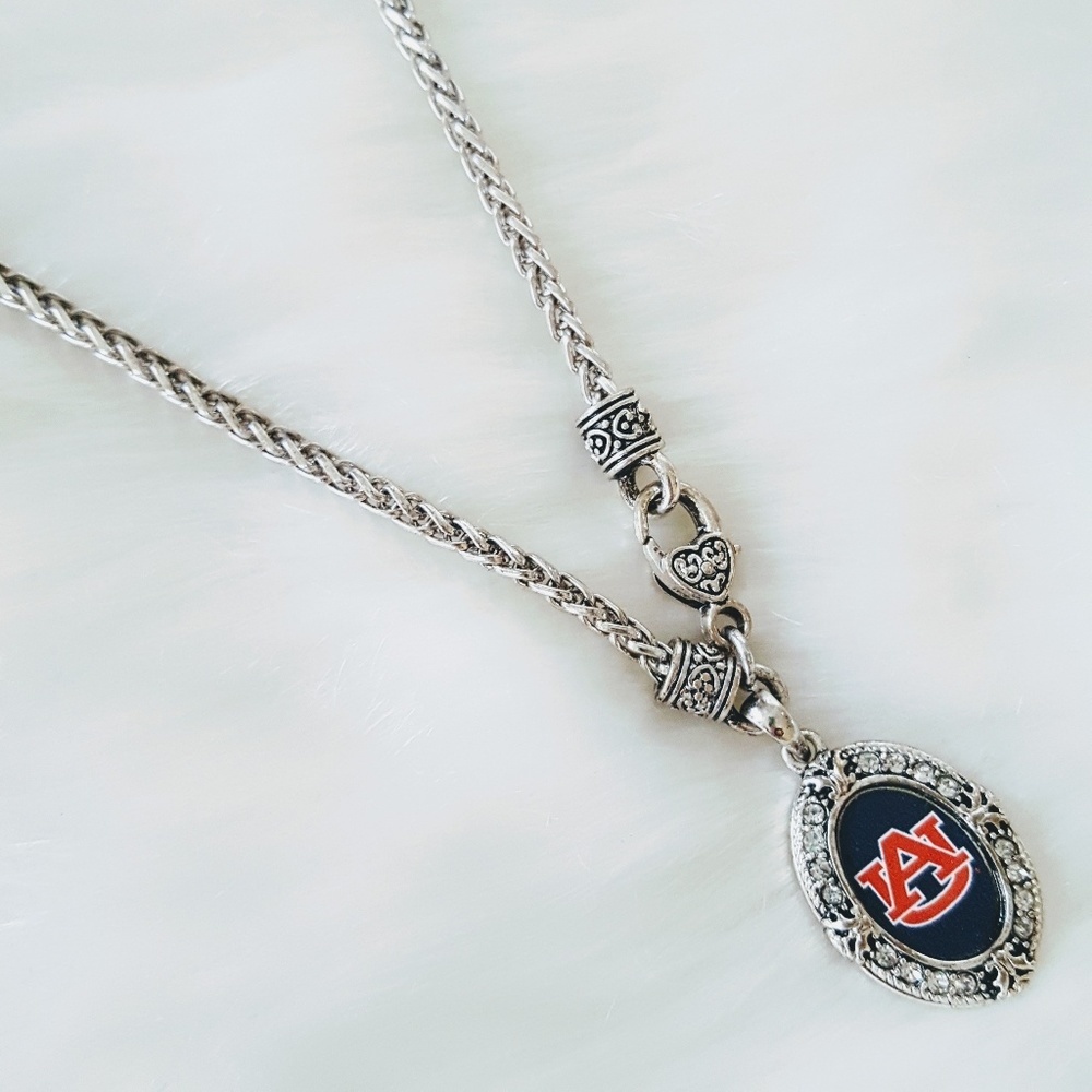 𝅺Auburn University Necklace